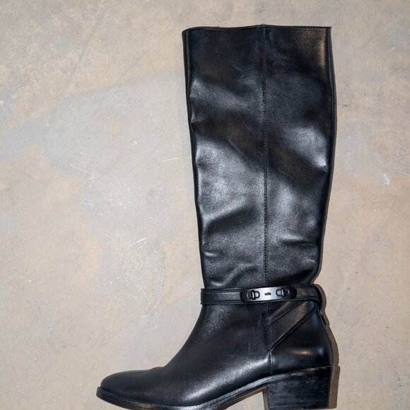 Coach Boots - Picture 2 of 12